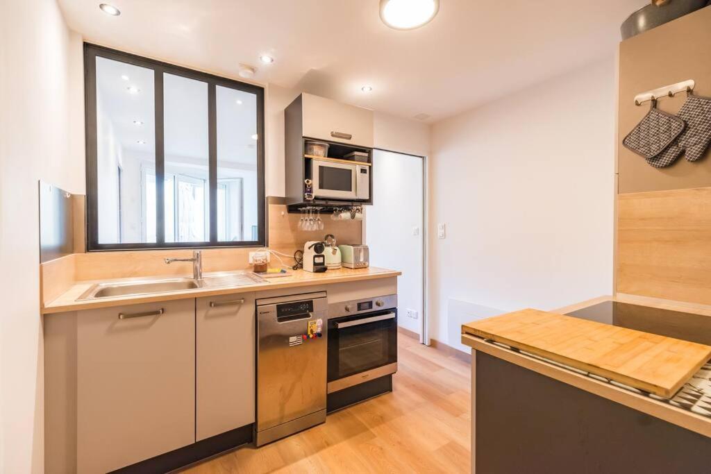 Appartement Avec Terrasse, Trestraou Perros-Guirec Exterior photo