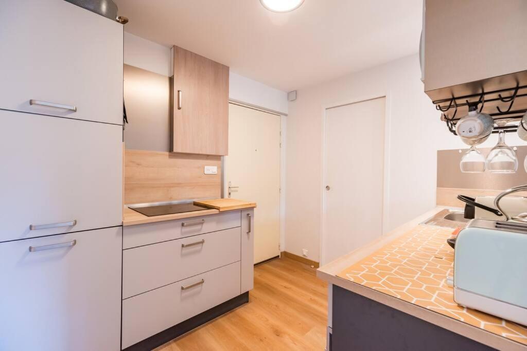 Appartement Avec Terrasse, Trestraou Perros-Guirec Exterior photo